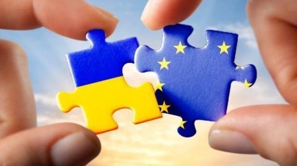 Стаття Сегодня Украина официально получит безвизовый режим с ЕС Ранкове місто. Крим