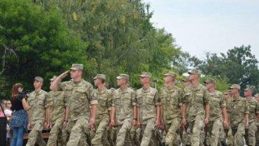 Стаття Генштаб объявил призыв офицеров запаса Ранкове місто. Крим