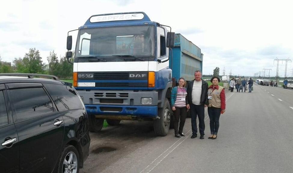 Стаття Переселенцам разрешили забирать «из дому» свои грузовики и автобусы: как это работает? Ранкове місто. Крим