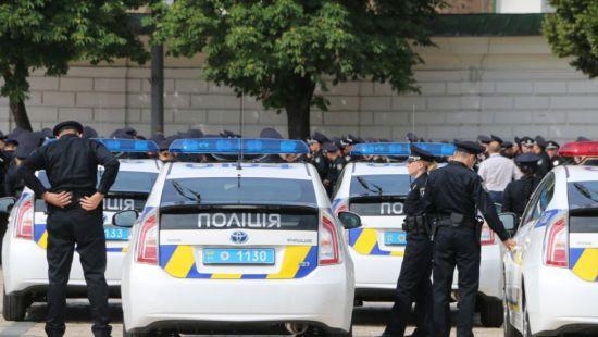 Стаття Сегодня начался набор сотрудников дорожной патрульной полиции Ранкове місто. Крим