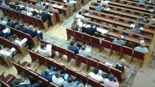 Стаття КИУ составил рейтинг финансовых популистов в Раде Ранкове місто. Крим