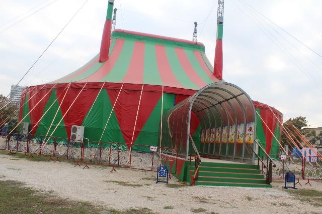 Стаття Из Севастопольского цирка массово уволились сотрудники Ранкове місто. Крим