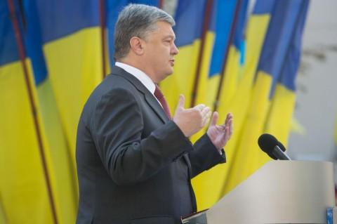 Стаття Порошенко: Рада должна отменить депутатскую неприкосновенность Ранкове місто. Крим