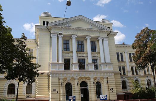 Стаття Одесские студенты медики ищут справедливости в Министерстве здравоохранения и образования Ранкове місто. Крим