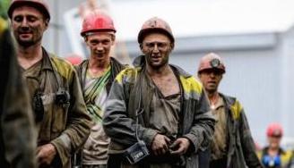 Стаття В России шахтеры объявили голодовку из-за задолженности по зарплате Утренний город. Крим
