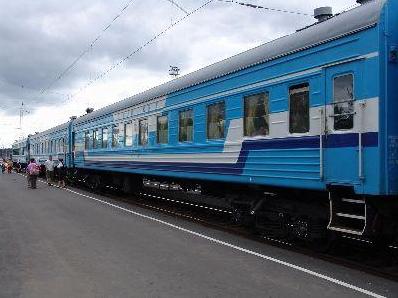 Стаття «Укрзализныця»: В августе будут курсировать 34 летних поезда Утренний город. Крим