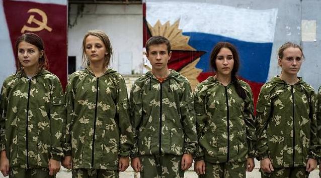Стаття Аналог Гитлерюгенд на Донбассе: детей еще можно спасти Ранкове місто. Крим