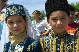Стаття Первый крымскотатарский класс откроют в одной из школ Херсонской области Утренний город. Крим