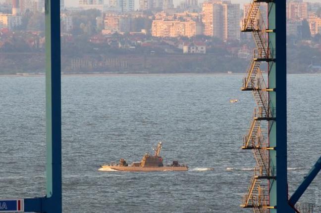 Стаття В Одессу прибыли еще два бронекатера «Гюрза-М» для ВМСУ. ФОТО Ранкове місто. Крим