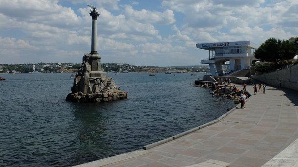 Стаття Турция закрывает порты для кораблей из Крыма и вводит жесткий контроль Ранкове місто. Крим