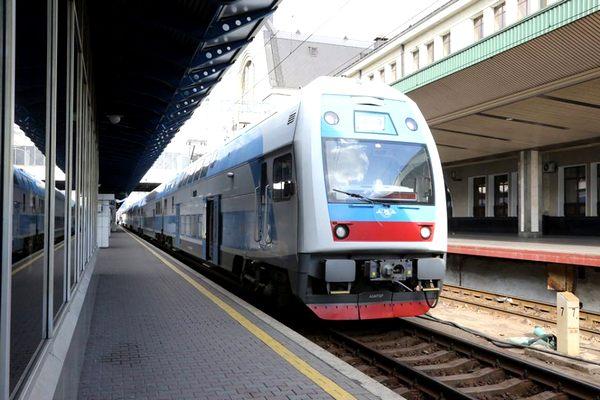 Стаття Стало известно, когда начнет курсировать поезд Киев-Вена Ранкове місто. Крим