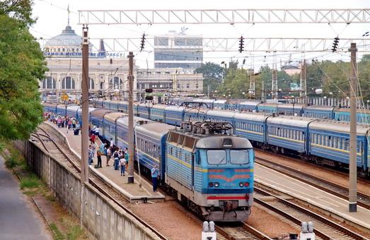 Стаття Значительная часть новых пассажирских поездов пойдет из Одессы Ранкове місто. Крим