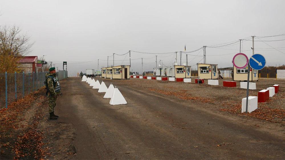 Стаття КПВВ зоны АТО переходят на зимний режим работы Ранкове місто. Крим