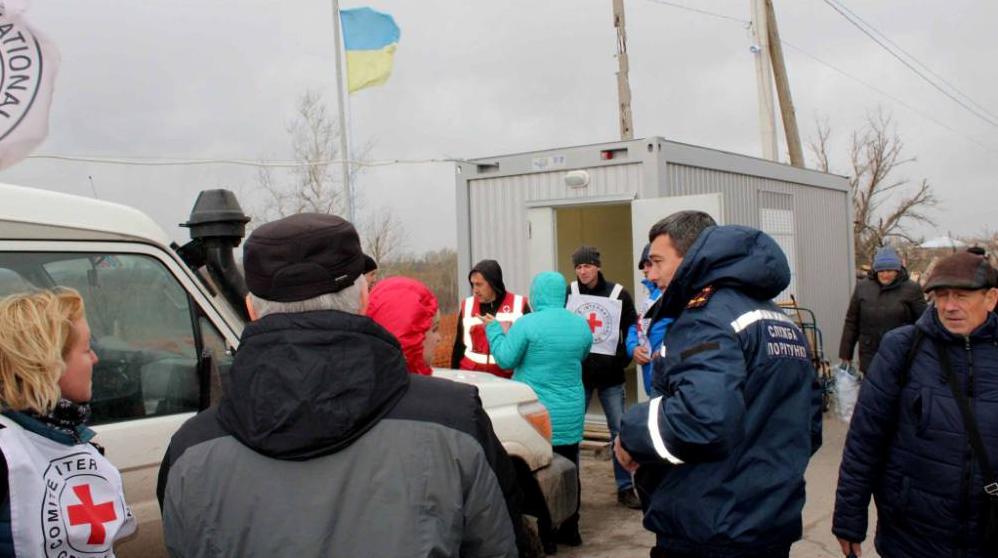 Стаття Пересечение линии разграничения под Станицей сделали более безопасным Ранкове місто. Крим