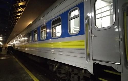 Стаття Украинский «поезд-трансформер» впечатляет и радует глаз! ФОТО Ранкове місто. Крим