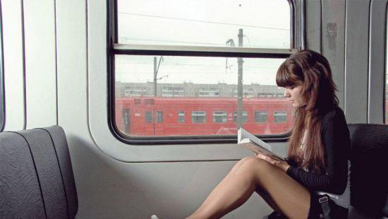Стаття Во время поездки в украинских поездах можно будет купить книги Ранкове місто. Крим