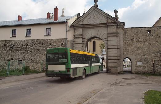 Стаття Из Одессы запускают новые автобусные рейсы в Польшу Ранкове місто. Крим