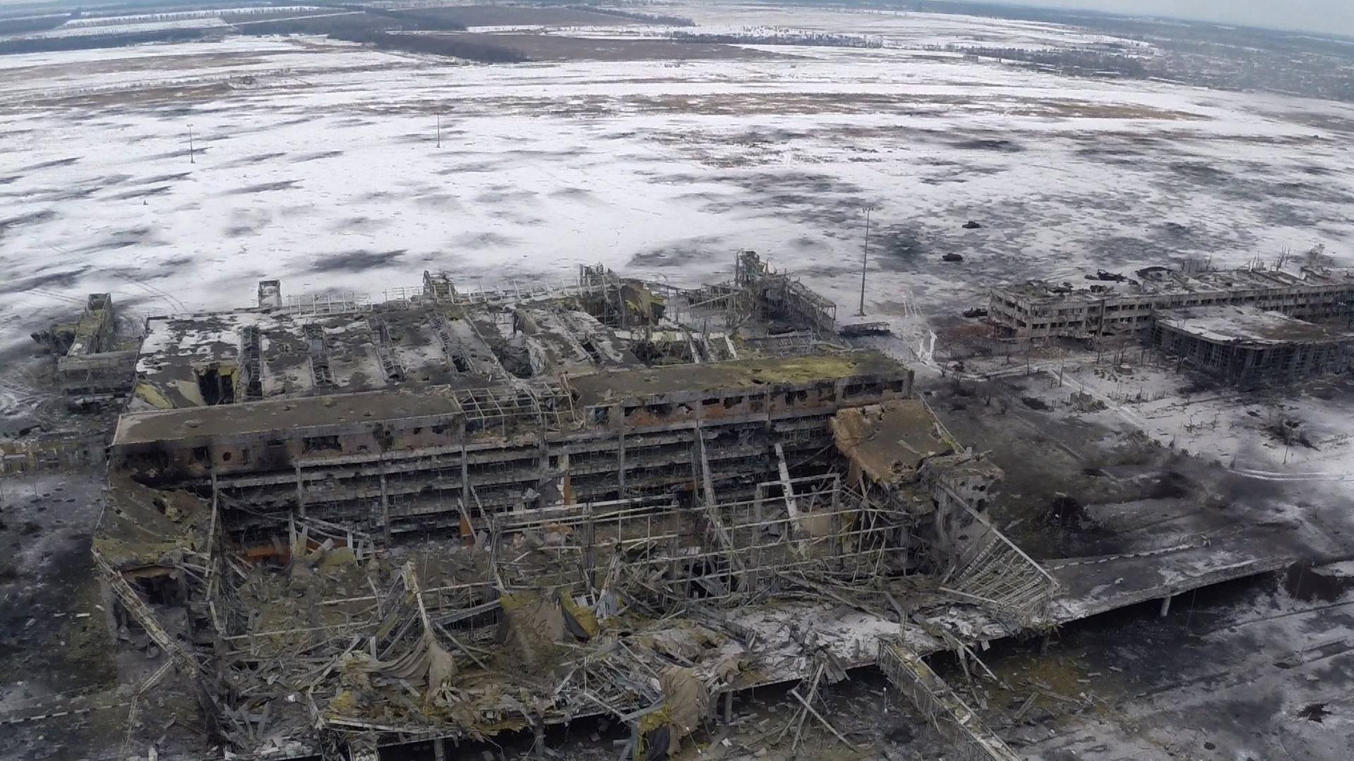 Стаття «Они выдержали, не выдержал бетон»: Украина сегодня чтит память «киборгов» донецкого аэропорта Ранкове місто. Крим