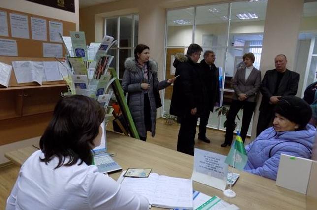 Стаття Пенсионный фонд расширил сеть агентских пунктов в Луганской области Ранкове місто. Крим