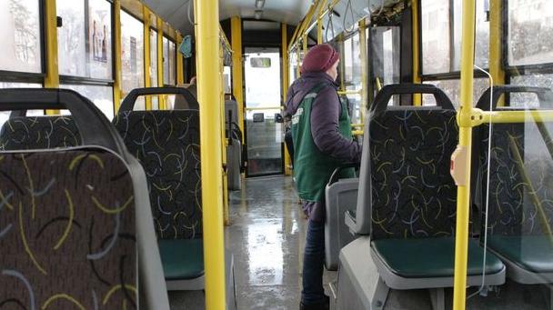 Стаття В Украине отменяют бесплатный проезд в транспорте: Кабмин одобрил монетизацию льгот Ранкове місто. Крим