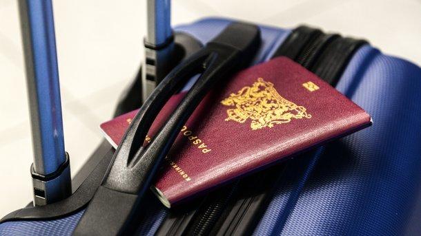 Стаття Украина впервые вводит е-визы для иностранцев: как это будет работать? Ранкове місто. Крим