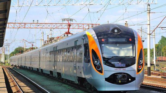 Стаття В Украине готовится к запуску поезд «четырех столиц» Ранкове місто. Крим
