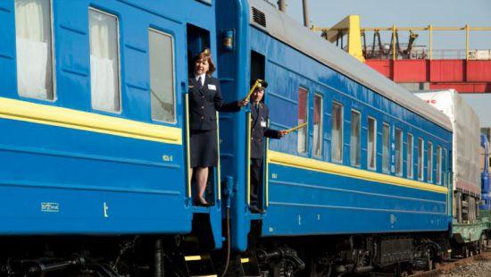 Стаття «Укрзализныця» снова открыла продажу билетов на поезда южного и западного направлений Ранкове місто. Крим
