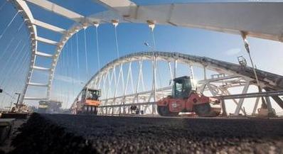 Стаття В оккупированном Крыму рассказали когда Крымский мост будет открыт для автомобилей Ранкове місто. Крим