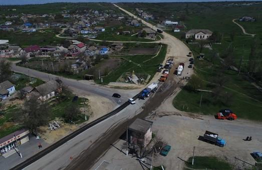 Стаття В Одесской области начался ремонт автотрассы на Вознесенск (ФОТО) Ранкове місто. Крим