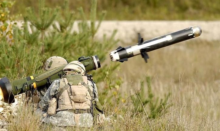 Стаття Украинские военные приступают к освоению американских противотанковых систем Javelin Ранкове місто. Крим