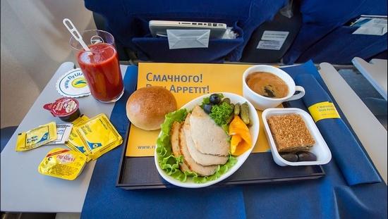Стаття В одесских поездах будут кормить как в самолетах (ФОТО) Ранкове місто. Крим