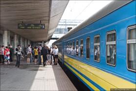 Стаття «Укрзализныця» назначила 5 дополнительных поездов в одесском направлении Ранкове місто. Крим