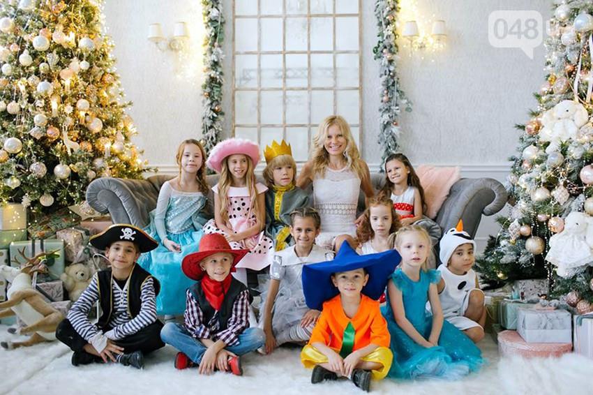 Стаття Одесситка усыновила 11 детей, от которых все отказывались, - ФОТО Ранкове місто. Крим
