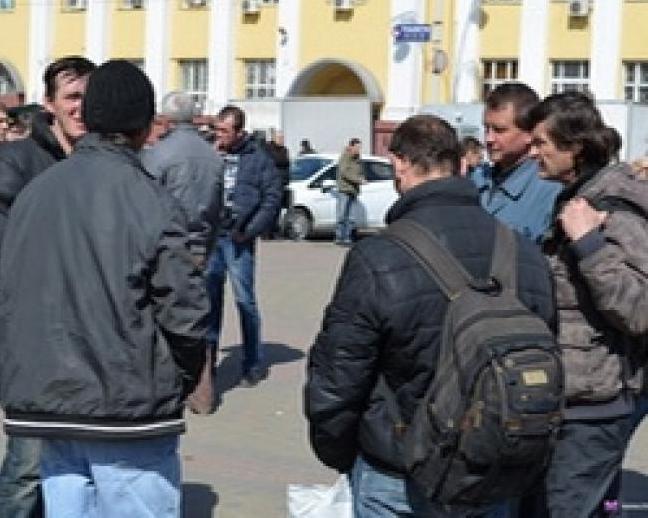 Статья Вместо заработков в тюрьму: как российские спецслужбы вербуют украинских заробитчан Утренний город. Крым
