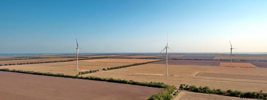 Стаття Как под Одессой строят электростанцию со 130-метровыми ветряками (ФОТО) Ранкове місто. Крим