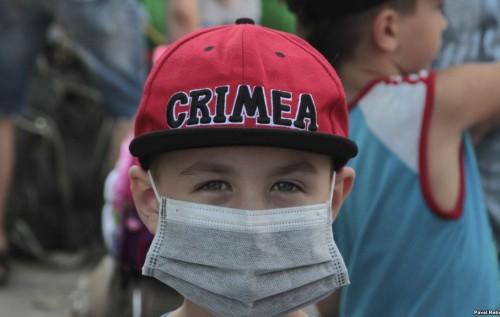 Статья На сборы дали час: жительница Армянска рассказала об эвакуации ее детей Утренний город. Крым