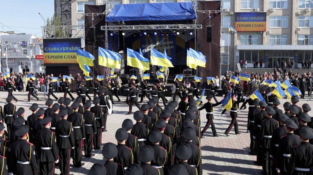 Стаття Как Донбасс отметил День защитника Украины (ФОТО) Ранкове місто. Крим
