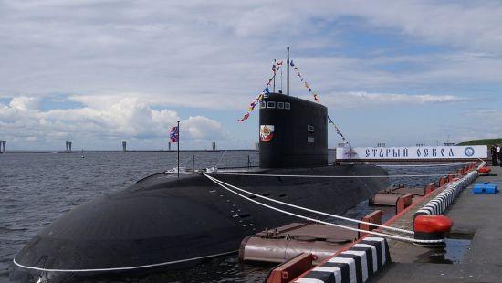 Статья Оккупанты пригнали подводные лодки Утренний город. Крым