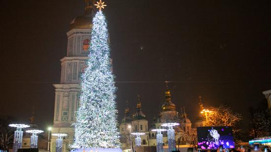 Стаття Главную елку Украины признали самой красивой в Европе (ФОТО) Ранкове місто. Крим