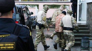 Статья В России заговорили про обмен взятых в плен украинских моряков Утренний город. Крым