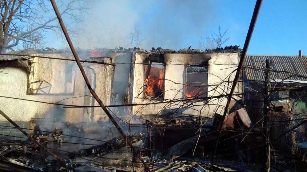Стаття Жителей Золотого, переживших обстрел, обеспечат новым жильем Ранкове місто. Крим