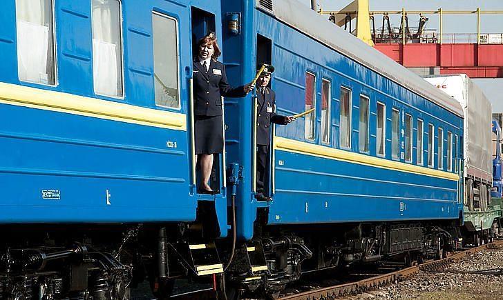 Стаття В марте изменится график движения поезда «Мариуполь-Бахмут» Ранкове місто. Крим