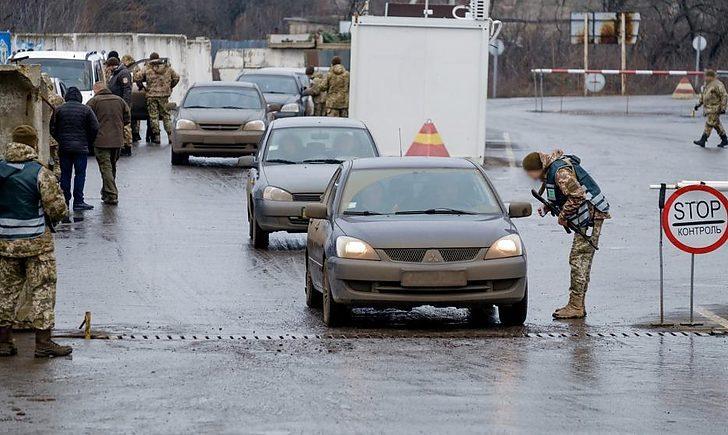Стаття #Покажиблизьким: правозахисники розробили поради для перетину КПВВ на Донбасі Ранкове місто. Крим