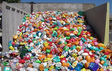 Стаття Европарламент принял законопроект о борьбе с пластиковыми отходами Ранкове місто. Крим