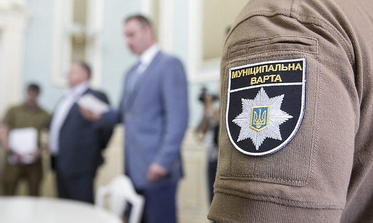Стаття У прифронтовому Покровську створили муніципальну службу правопорядку Ранкове місто. Крим