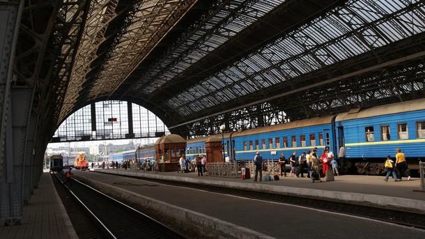 Стаття В Украине пустят 24 дополнительных поезда на Пасху и майские: список обновился Ранкове місто. Крим