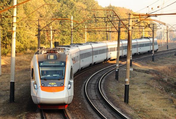 Стаття Поезда на Донбасс вошли в топ самых популярных Ранкове місто. Крим