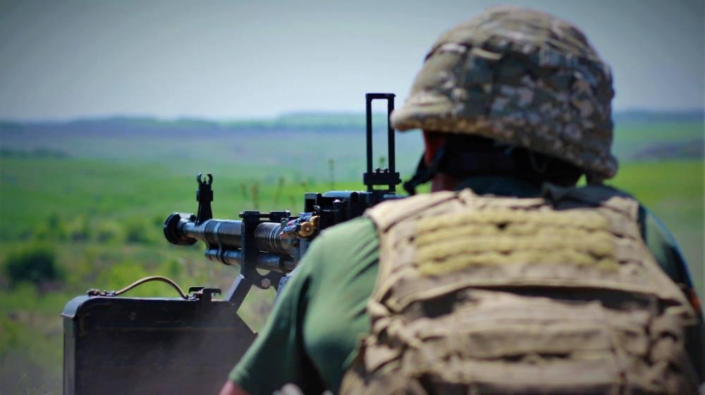 Стаття Порошенко рассказал, как будут увеличены доплаты военным на первой линии обороны ООС Ранкове місто. Крим