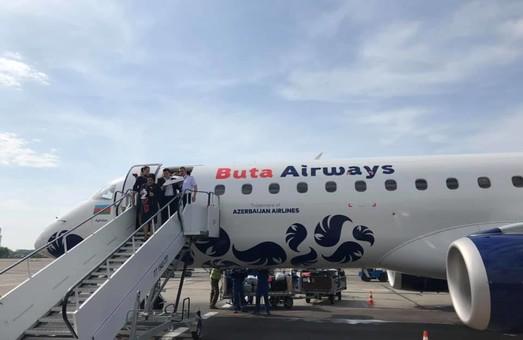 Стаття Сегодня в аэропорт Одессы прибыл первый авиарейс «Buta Airways» из Баку Ранкове місто. Крим