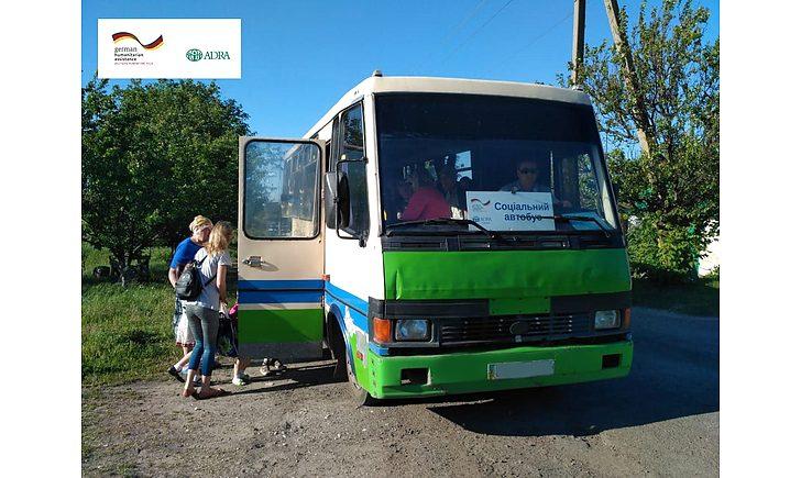 Стаття На Донеччині для мешканців «сірої» зони діє шість соціальних автобусів Ранкове місто. Крим